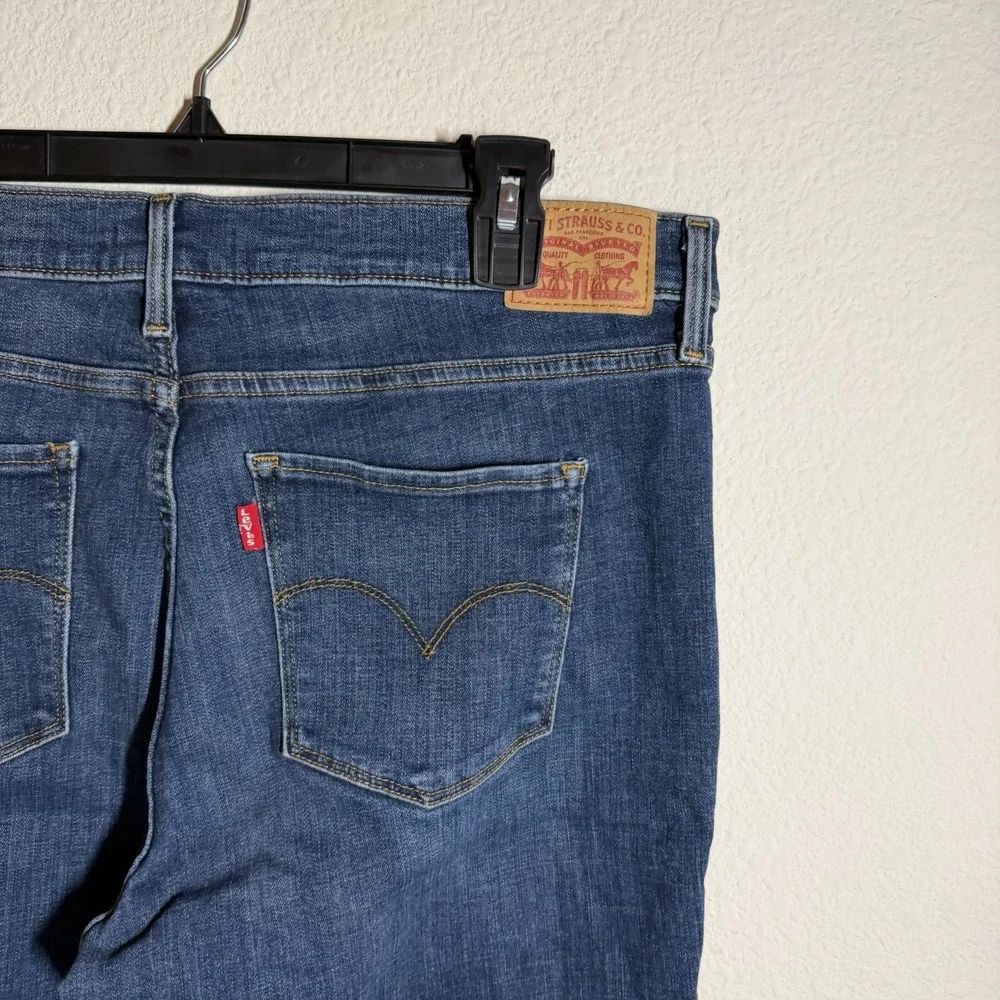 Levi's 315 Shaping‎ Bootcut Jeans Womens 34 Blue Denim Outdoor Travel Dark Wash